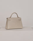 Hermès Mini Kelly aus Alligator Leder mit Gelbgoldenen Beschlägen in Beton