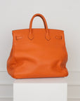 Hermès HAC 40 Retourne aus Clemence Leder mit gelbgoldenen gebürsteten Beschlägen in Orange