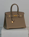 Hermes Birkin 30 Retourne HSS aus Togo Leder mit gelbgoldenen Beschlägen in Gris Tourterelle