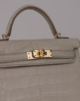 Hermès Mini Kelly aus Alligator Leder mit Gelbgoldenen Beschlägen in Beton