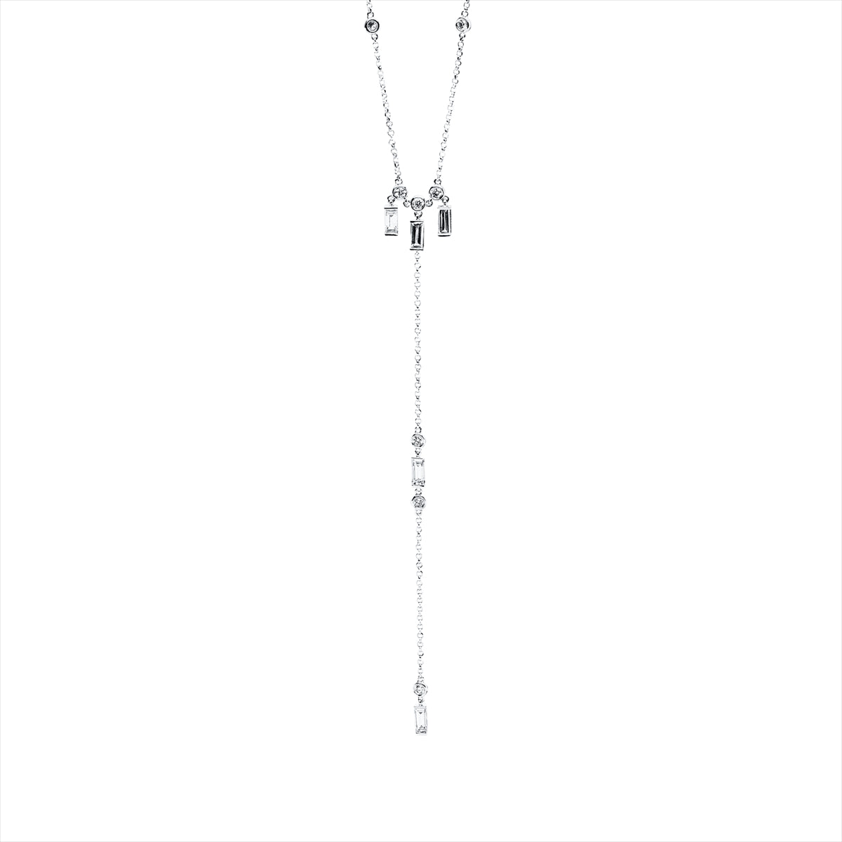 Collier 18 kt WG, mit ZÖ 46 cm, 48 cm