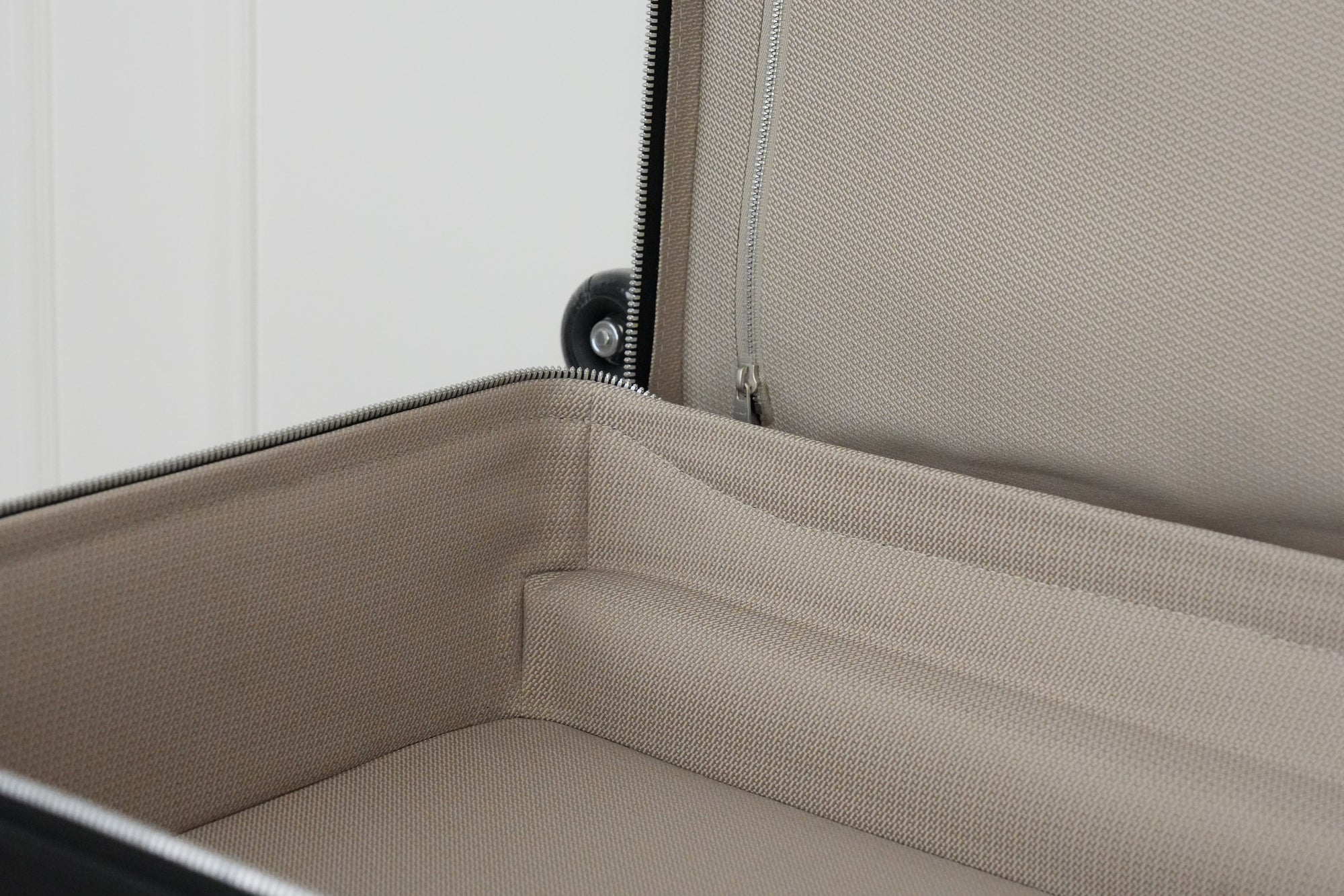 Hermès R.M.S. Cabin Suitcase mit Palladium Beschlägen in Noir