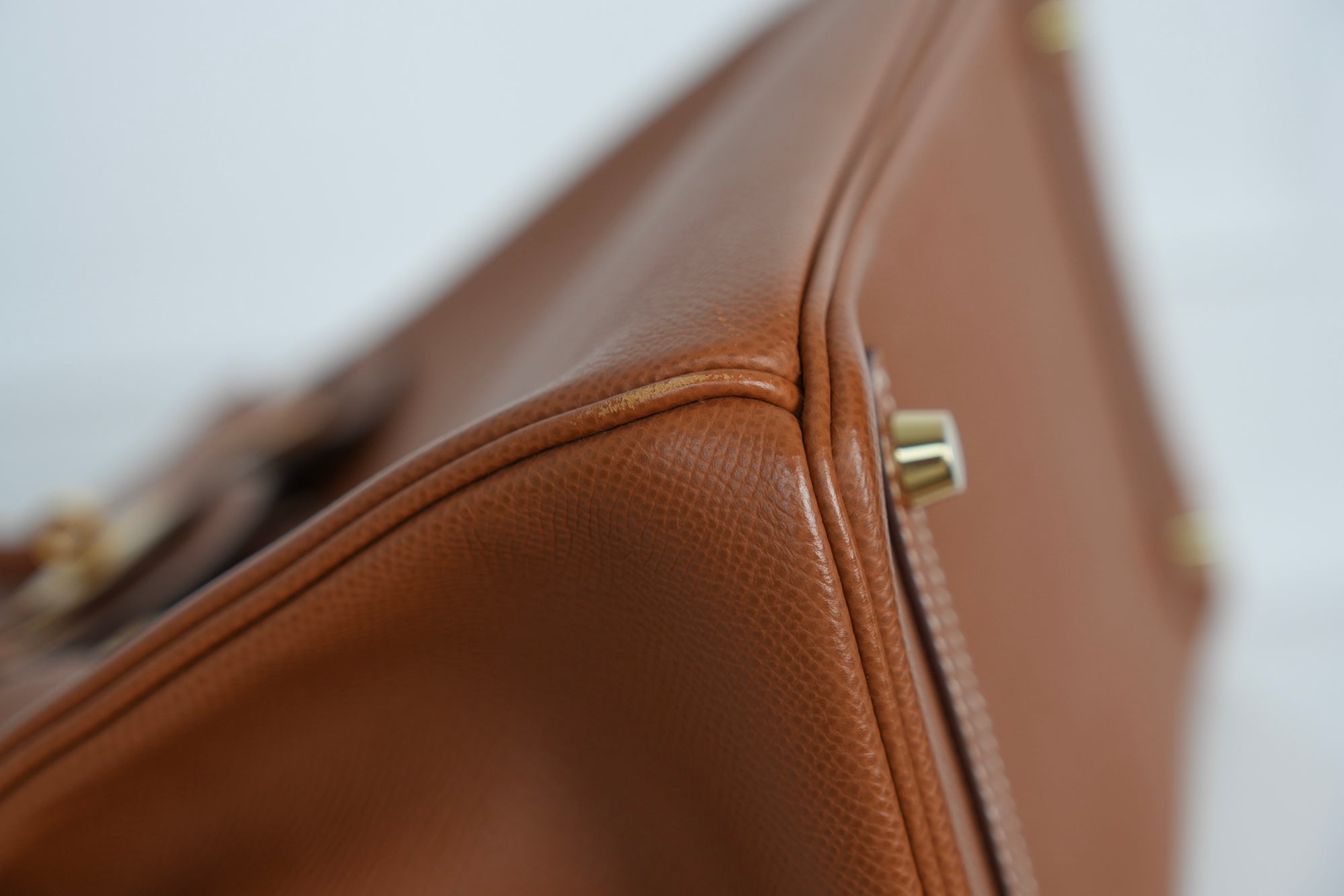 Hermès Birkin 30 aus Epsom Leder mit Gelbgoldenen Beschlägen in Gold