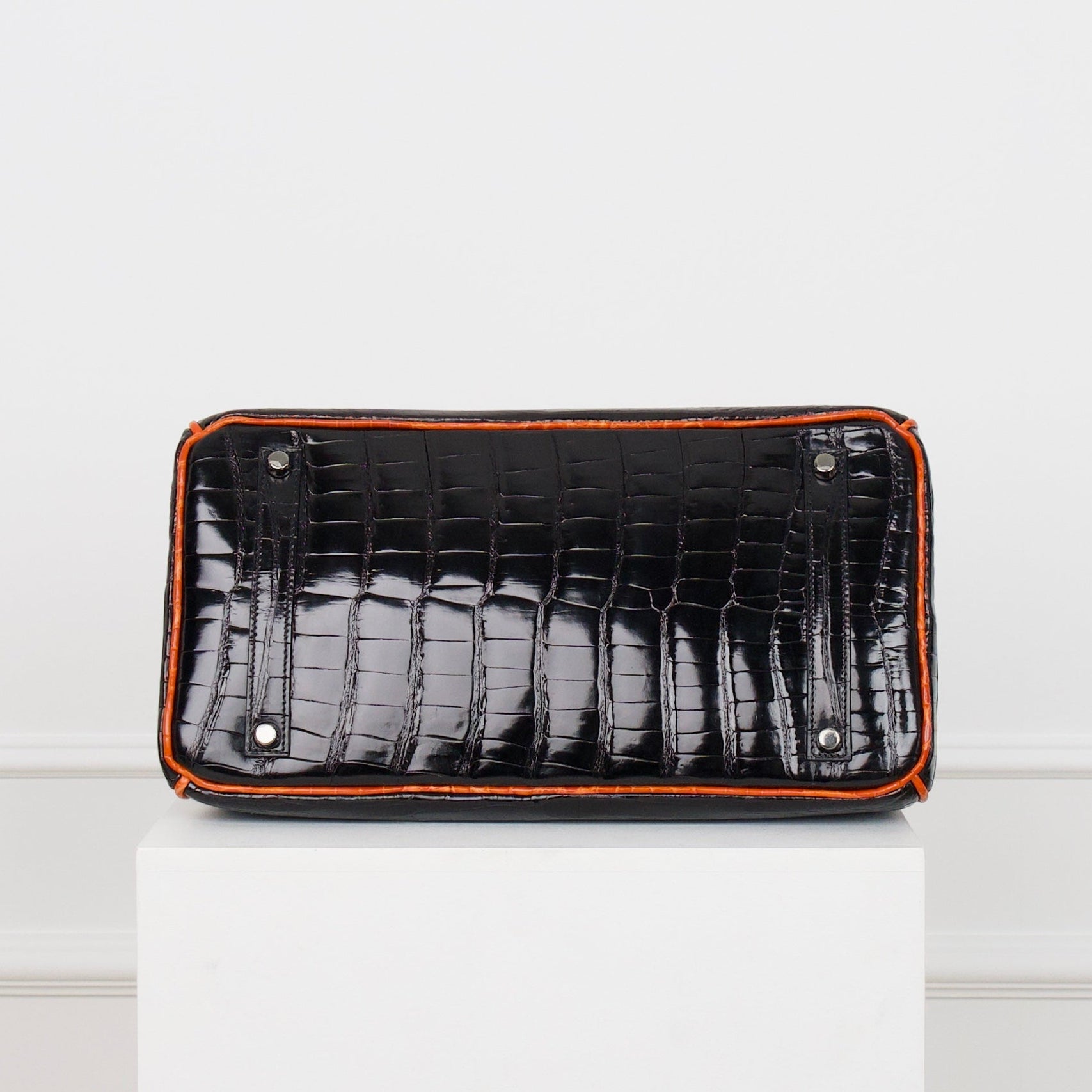 Hermès Birkin Limited Edition aus Alligator Leder mit Palladium Beschlägen in Noir/Orange