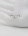 Tiffany & Co. Ring Solitärring mit 0,45ct H-vs 2 Brillant in 950`er Platin