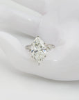 Ring mit 5,02ct F-vs1 Dia. + 0,20ct E-vs Brillant in 750/18K Weißgold Lab. Grown