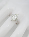 Ring mit 2,00ct E-vs1 + 0,42ct E-vs Diamant in 750/18K Weißgold Lab. Grown