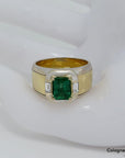 Ring mit ca. 0,30ct TW-vs Diamant und ca. 1,60ct Smaragd 750/18K Weiß-/Gelbgold Gr. 59